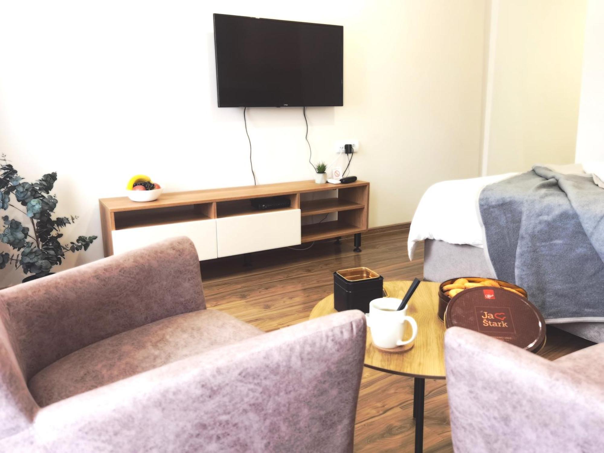 Dani Lux Belgrade Center Studio Apartment Exterior photo